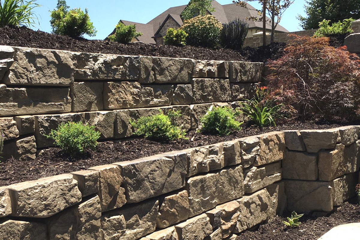 Retaining wall